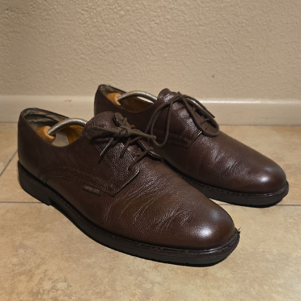 Classic Brown Leather Men's Shoes